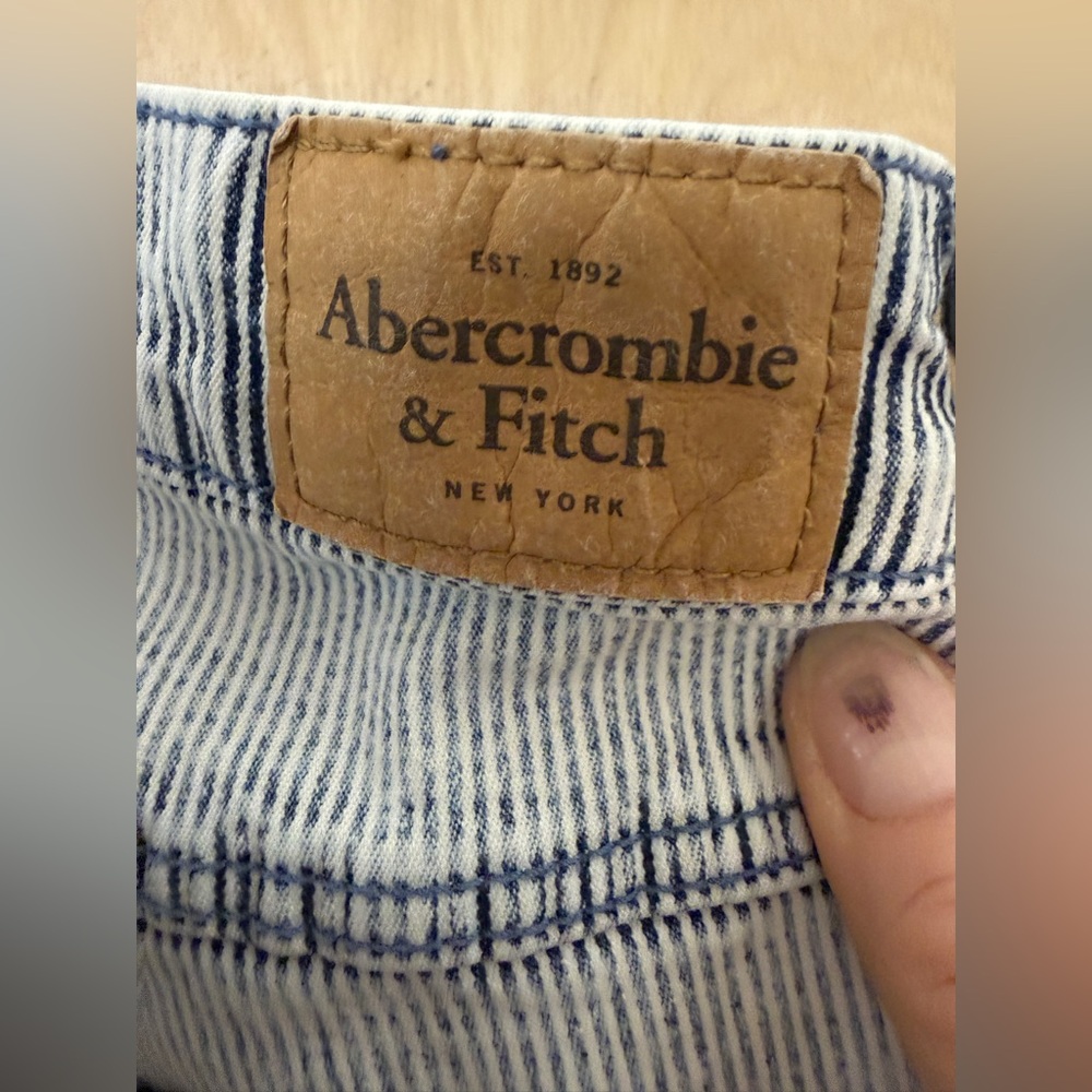 Abercrombie & Fitch High Rise Super skinny Pinstripe Jean - Picture 8 of 16